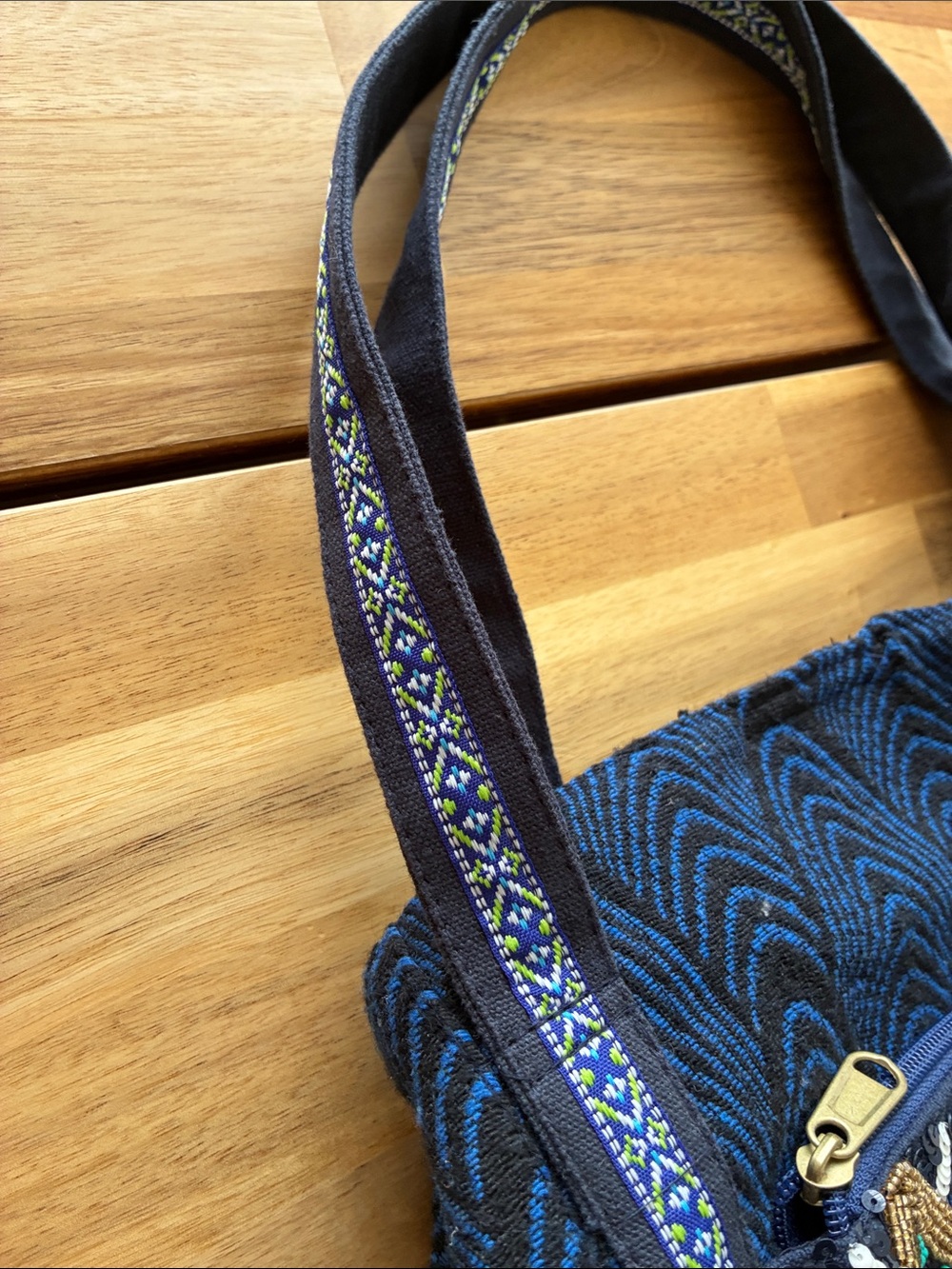 America & Beyond Beaded Boho ToteBag NWT Embroidered Chevron Indie Sleaze Sequin - Picture 5 of 7